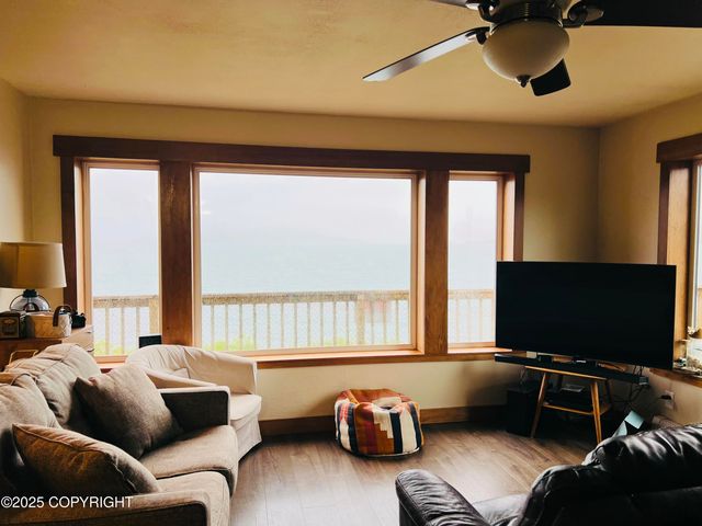 301 Cedar Street, Craig, AK 99921