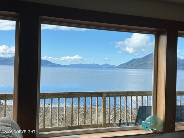 301 Cedar Street, Craig, AK 99921