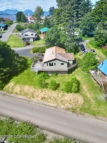 301 Cedar Street, Craig, AK 99921
