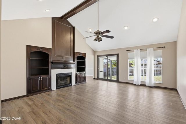 2712 N Park Avenue, Joplin, MO 64801