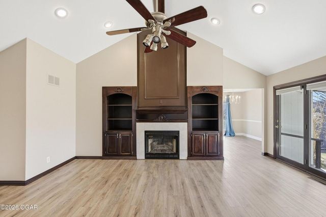 2712 N Park Avenue, Joplin, MO 64801