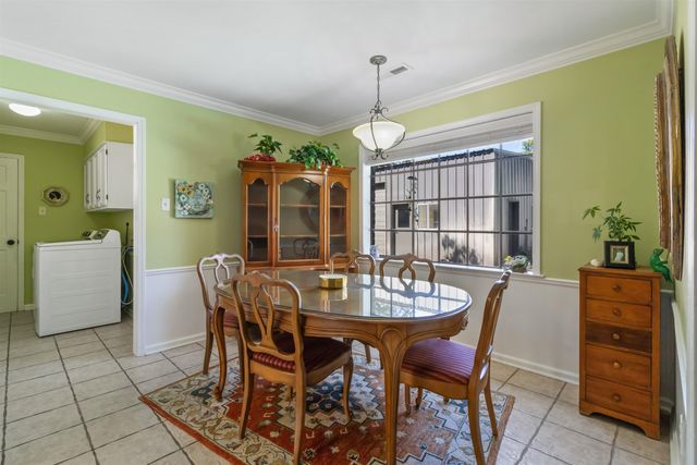 2623 SURREY WOOD DR, Bartlett, TN 38134