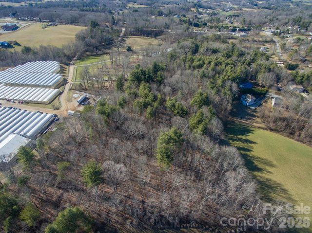 99999 Sunnyview Terrace A, Asheville, NC 28806