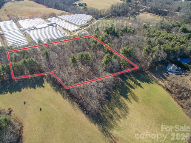 99999 Sunnyview Terrace A, Asheville, NC 28806