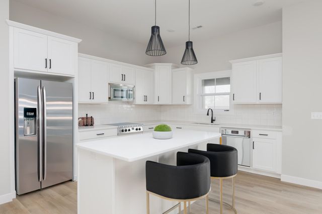 4600 TREATY DR, Ashland, MO 65010