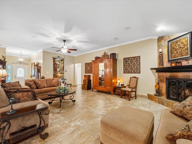 136 Fantail Street, Magnolia, TX 77355