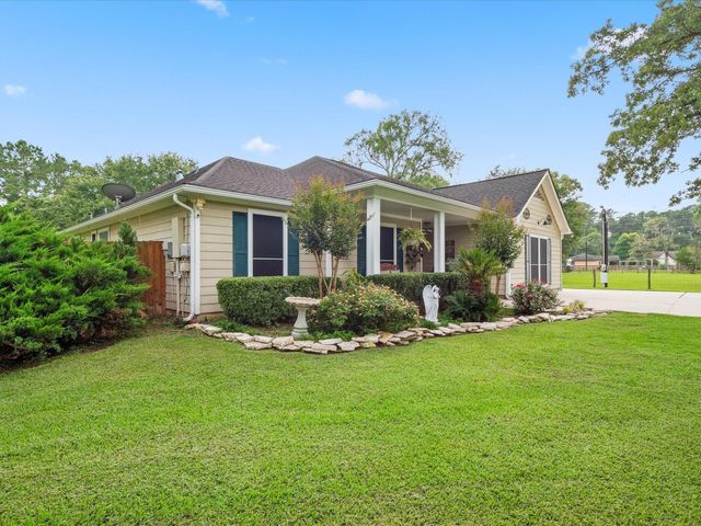136 Fantail Street, Magnolia, TX 77355