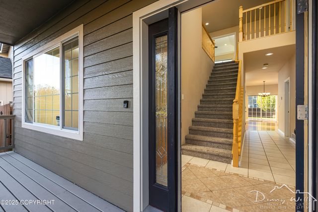 11335 Tulin Park Loop, Anchorage, AK 99516