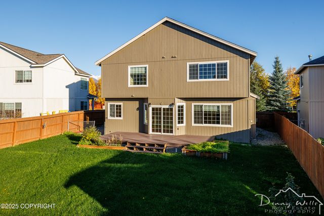 11335 Tulin Park Loop, Anchorage, AK 99516