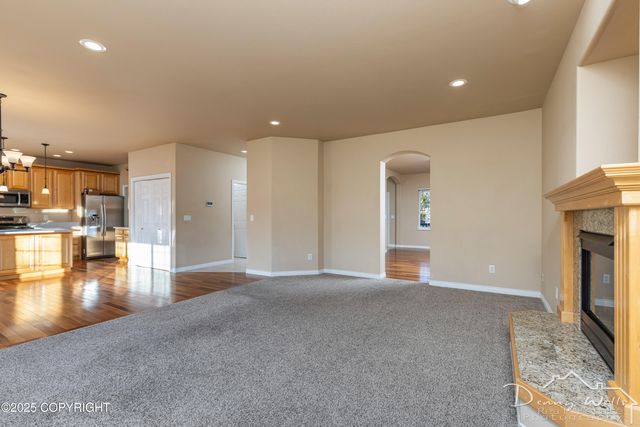 11335 Tulin Park Loop, Anchorage, AK 99516