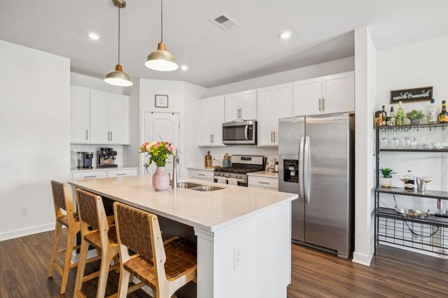 330 Ellis Ln, Lebanon, TN 37087