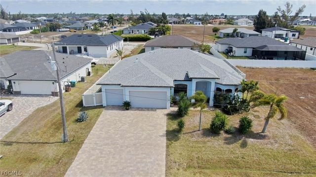 2123 NW 41st PL, Cape Coral, FL 33993