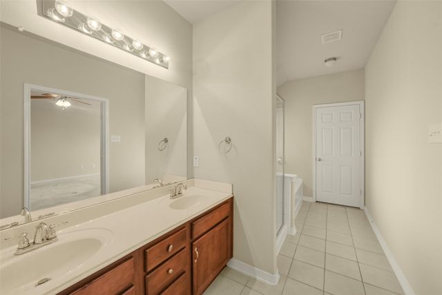 9211 Taftsberry Drive, Houston, TX 77095