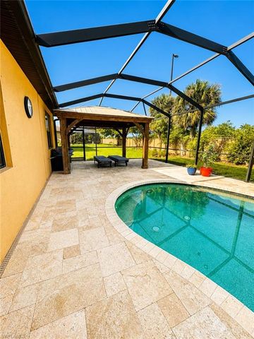 2766 Via Piazza LOOP, Fort Myers, FL 33905