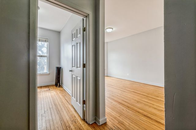 308 N Kedzie Avenue 3, Chicago, IL 60612