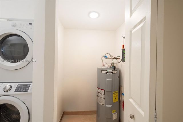 1734 NE 142nd St, North Miami, FL 33181