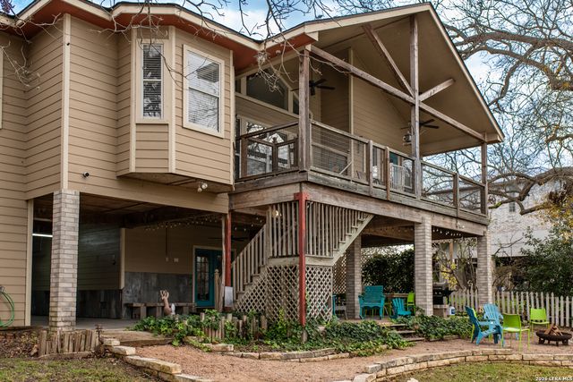 44 River Oak, Seguin, TX 78155