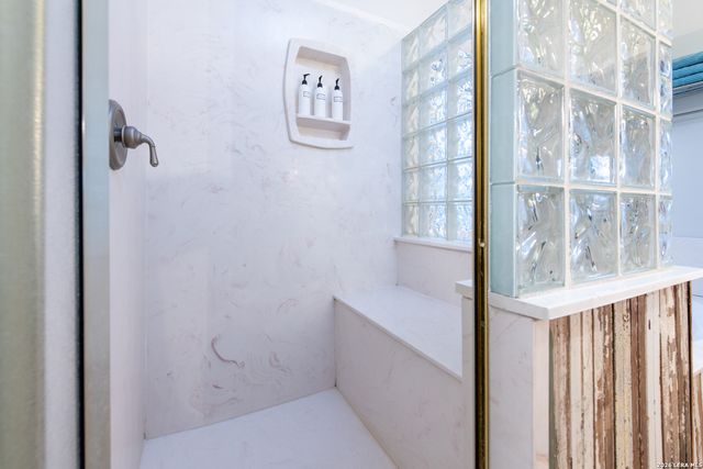 44 River Oak, Seguin, TX 78155