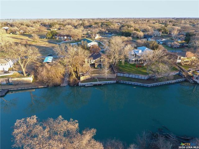 44 River Oak, Seguin, TX 78155