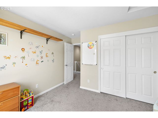 10872 Se ALYSSA Dr, Happy Valley, OR 97086