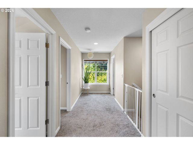 10872 Se ALYSSA Dr, Happy Valley, OR 97086
