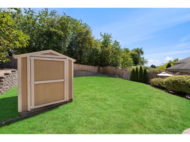 10872 Se ALYSSA Dr, Happy Valley, OR 97086