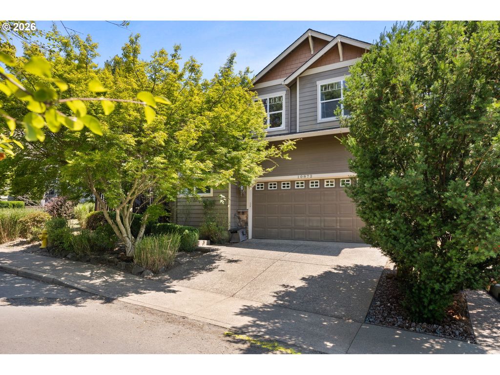 10872 Se ALYSSA Dr, Happy Valley, OR 97086