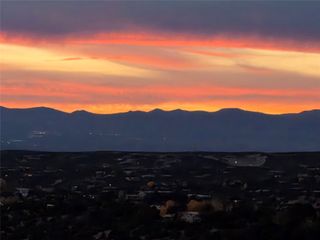 560 Camino Tierra Alta, Santa Fe, NM 87501