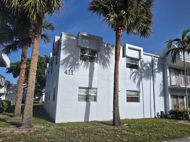 411 Executive Center Drive 210, West Palm Beach, FL 33401