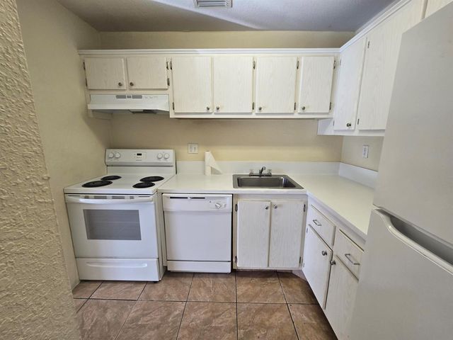 411 Executive Center Drive 210, West Palm Beach, FL 33401