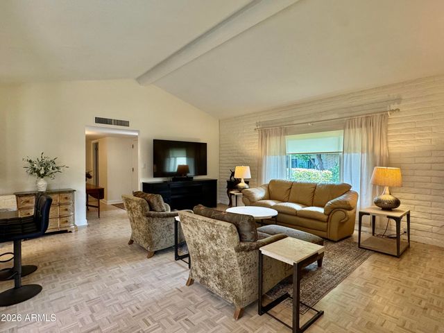 4800 N 68TH Street 116, Scottsdale, AZ 85251