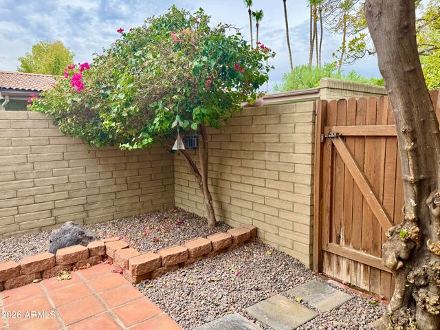 4800 N 68TH Street 116, Scottsdale, AZ 85251
