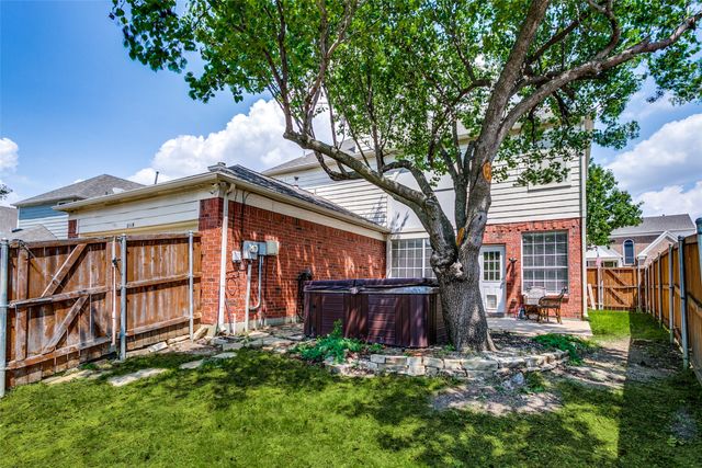 2119 Dover Drive, Carrollton, TX 75006