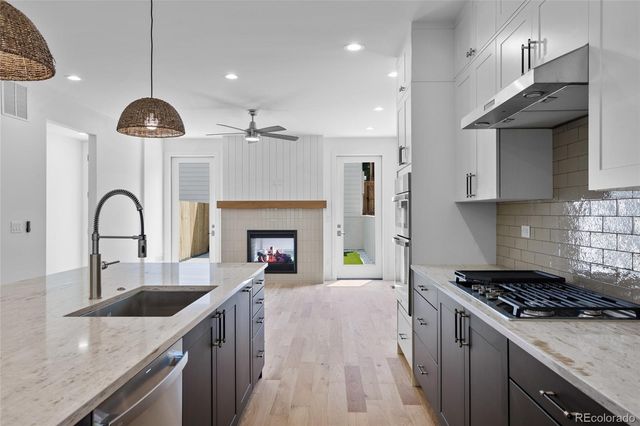 2160 S Grant Street, Denver, CO 80210