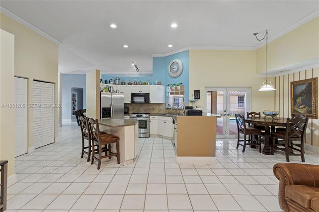 798 Verona Lake Drive, Weston, FL 33326