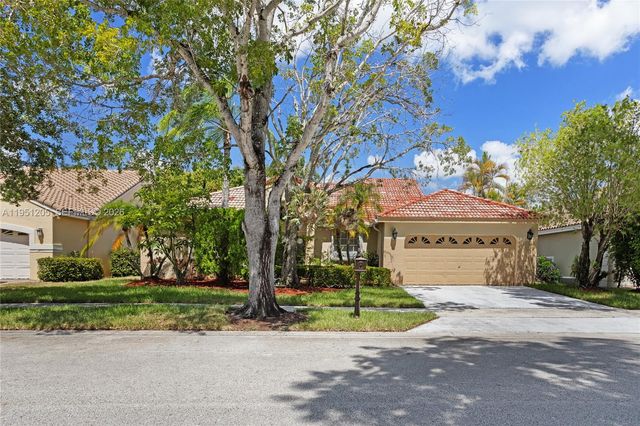 798 Verona Lake Drive, Weston, FL 33326