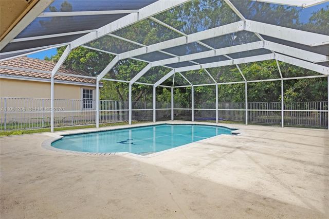 798 Verona Lake Drive, Weston, FL 33326