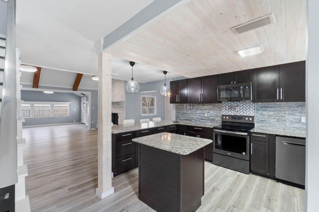 41 Solar Street, Mary Esther, FL 32569