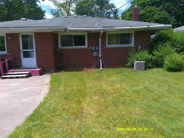 13458 Marion, Redford, MI 48239