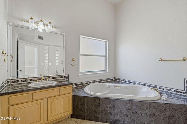 6554 EAGLE RIDGE Drive, El Paso, TX 79912