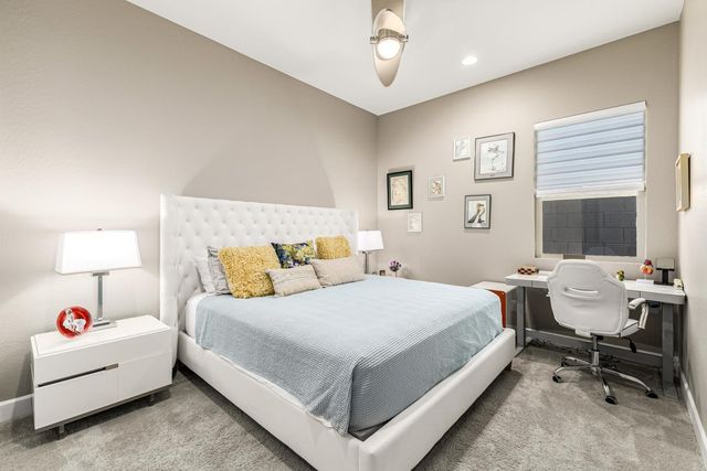 7611 E Camino Vivaz, Scottsdale, AZ 85255