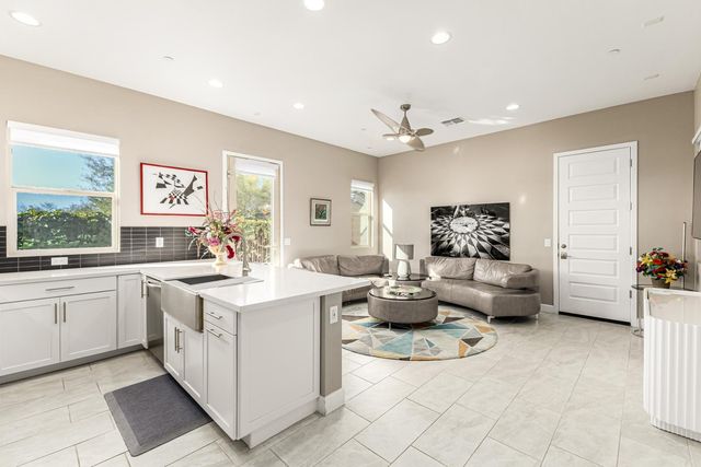 7611 E Camino Vivaz, Scottsdale, AZ 85255