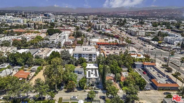 11025 Blix Street, North Hollywood (los Angeles), CA 91602