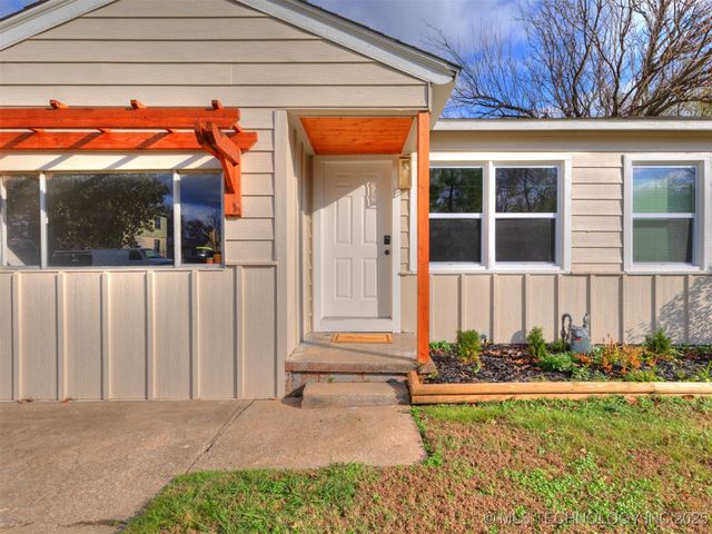 227 S Toledo Avenue, Tulsa, OK 74112