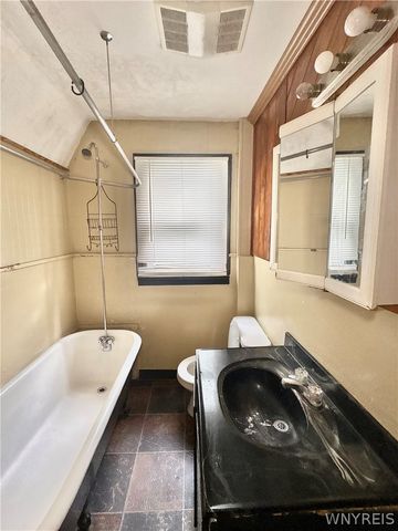 103 Mayer Avenue, Buffalo, NY 14207