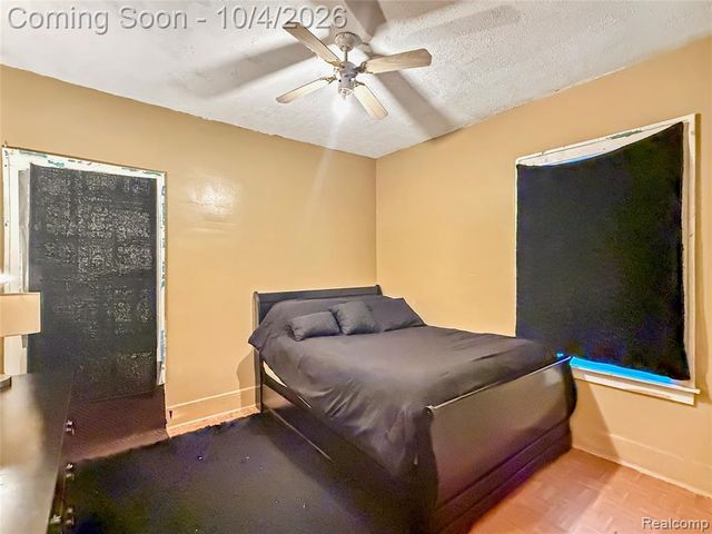 584 Algonquin Street, Detroit, MI 48215