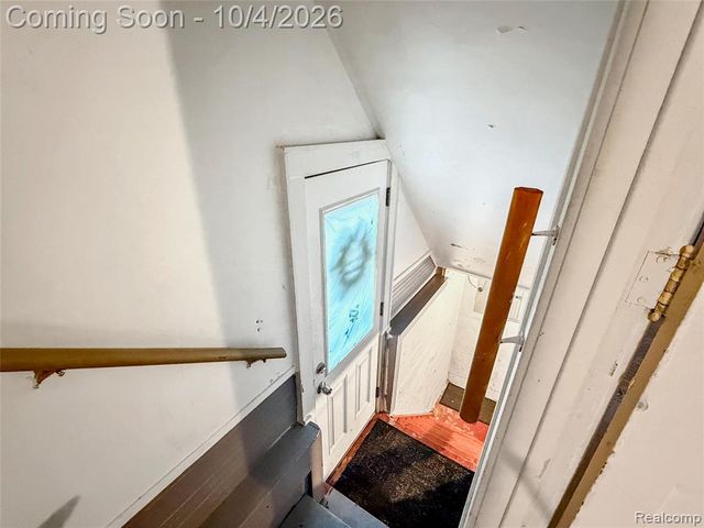 584 Algonquin Street, Detroit, MI 48215