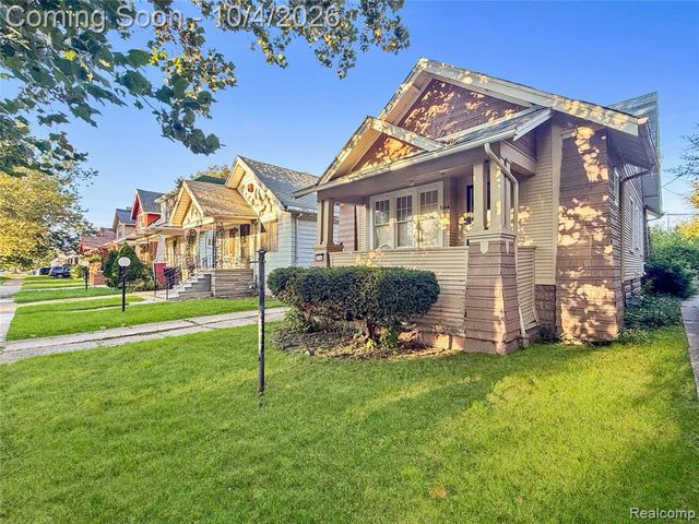 584 Algonquin Street, Detroit, MI 48215