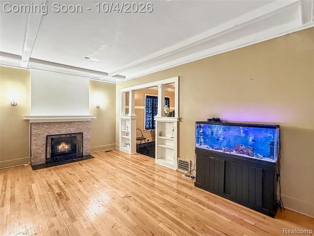 584 Algonquin Street, Detroit, MI 48215