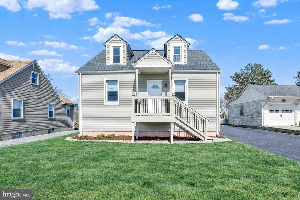 4604 RIDGE RD, Baltimore, MD 21236